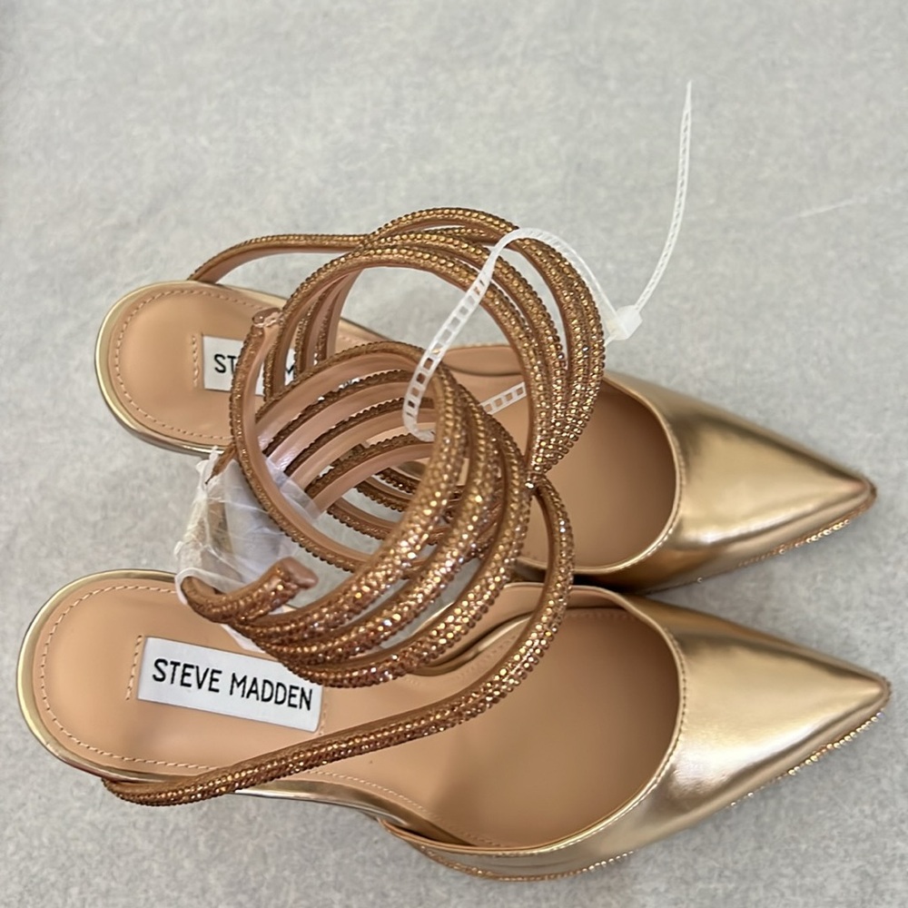 Steve Madden Emerson Metallic Rhinestone Dress Pumps - Picture 7 of 11
